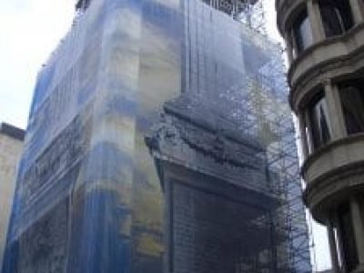 monument_building_wraps_london_printed_banner-225x300