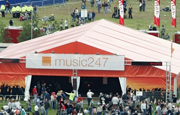 printed_marquee_pvc_tent1-1024x486 (1)